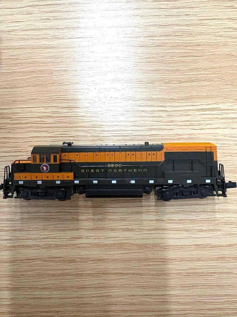 KATO Nゲージ ディーゼル機関車2500番台 ケース付
