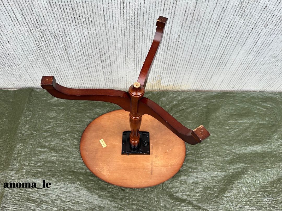 チルトトップテーブル】UNIVERSAL ユニバーサル ワインテーブル