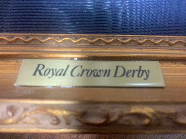 ロイヤルクラウンダービー 陶花額