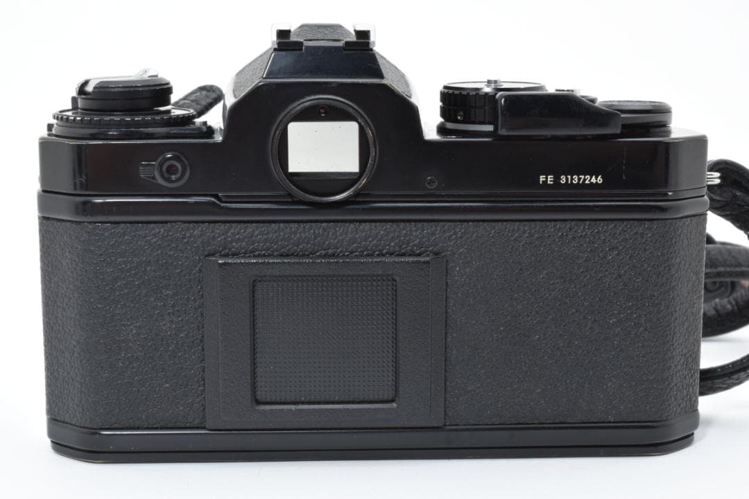 超美品 NIKON FE ブラック フィルムカメラ モルト新品交換済 H124