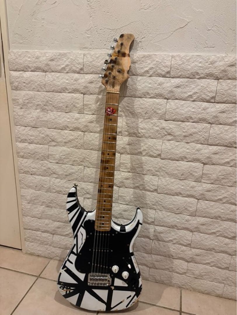 EVH Black and White Stripe 自作ギターレリックカスタム