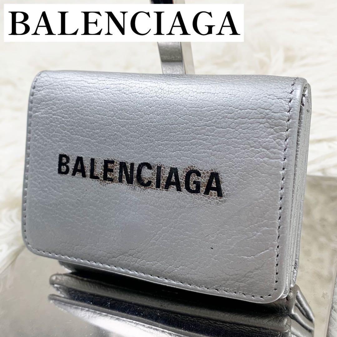 ✨美品✨】 バレンシアガ エブリデイ 三つ折り財布 シルバー - メルカリ