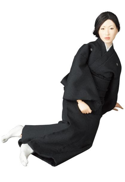 1/6 メディコム・トイ RAH 地球防衛未亡人 ダン隊員 壇蜜