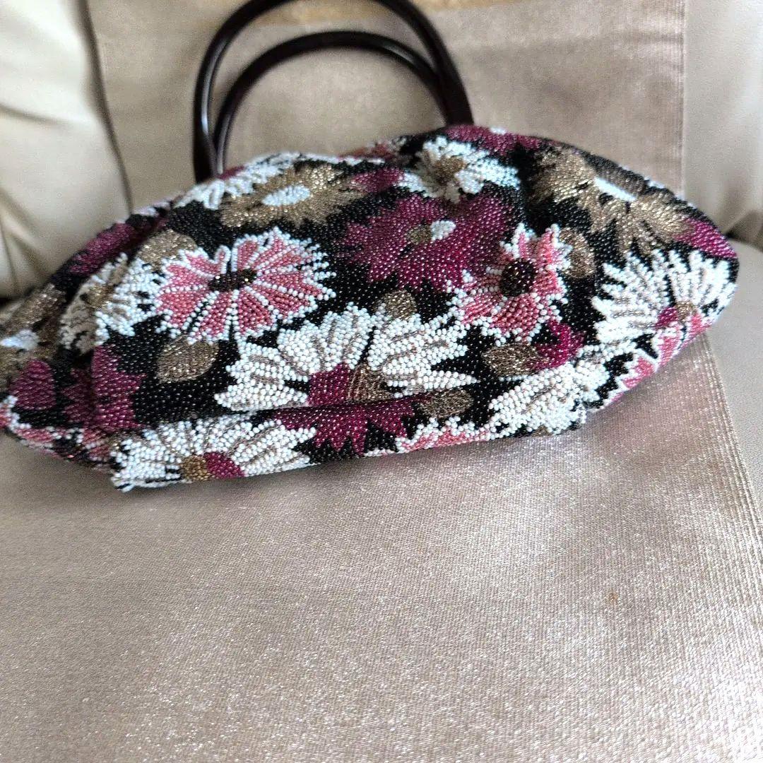 ビーズ和装バック　刺繍花　超美品
