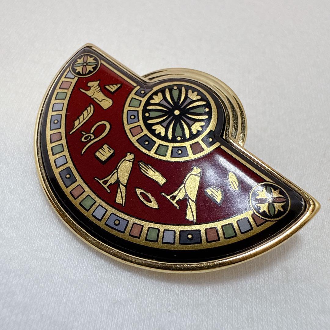 MICHAELA FREY ミカエラフレイ ゴールドカラー レッド ブローチ - メルカリ