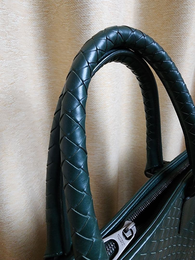 とても綺麗　ボッテガヴェネタ　編み込み　ビジネスバッグ　書類鞄 A4