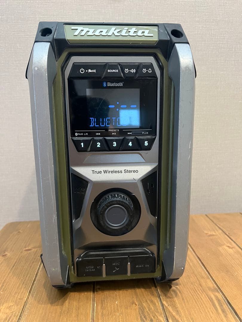 MAKITA Bluetoothラジオスピーカー バッテリー無し マキタの