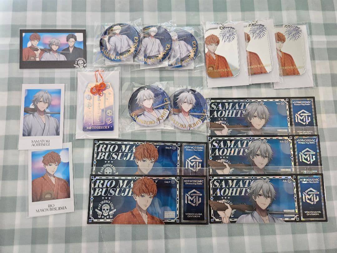 ヒプマイ くじ 缶バッジ ホロチケ お守り アクキー ヨコハマ 左馬刻 理