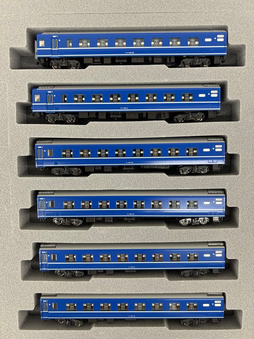 KATO 10-811.812 寝台特急「ゆうづる」6両基本、6両増結セット