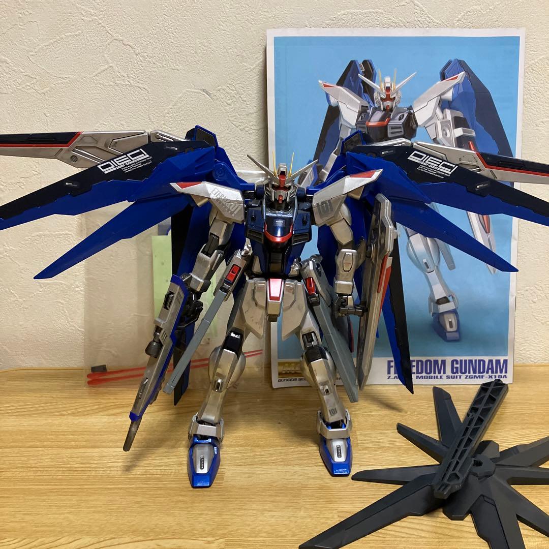 ガンプラ完成品 MG フリーダムガンダムエクストラフィニッシュ