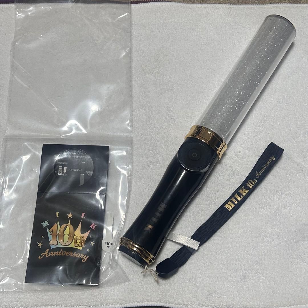 Mitch Luckerサイン入りポスター デスコア Commissioner