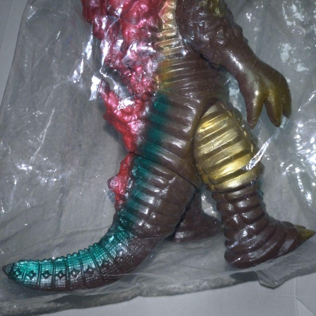 ベアモデルソフビオール怪獣コレクション地底超獣ギタギタンガ未使用未開封限定50個