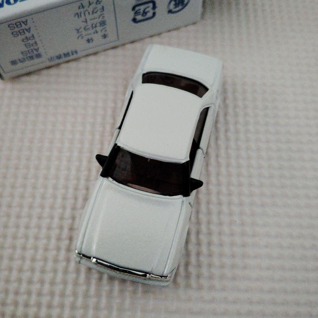 トミカ　クラウン