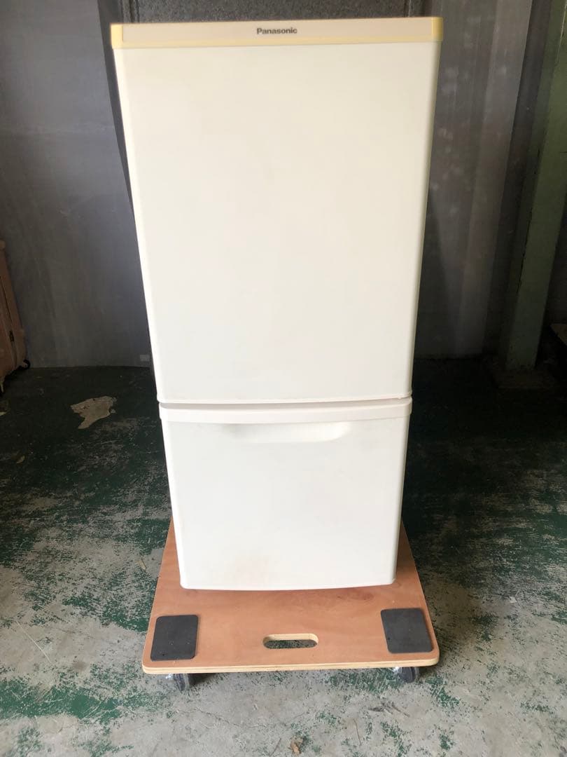 10r1 2020年製 138L 冷蔵庫 NR-B14CW 一人暮らし 単身用