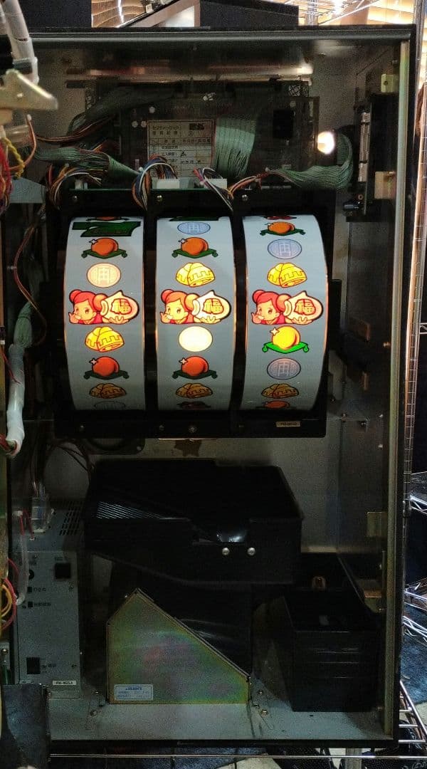 4号機 ドラゴンギャル 実機 龍娘 パチスロ 希少レア