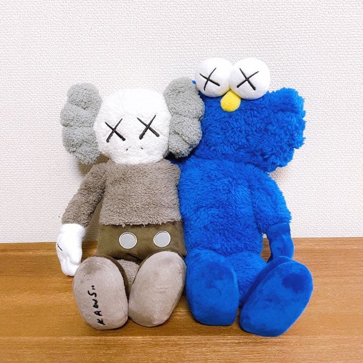 世界3000体】KAWS BFF カウズ コンパニオン ぬいぐるみ ピンク 他