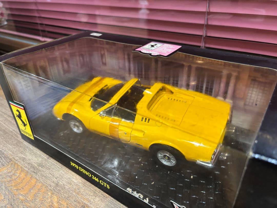 ミニカー 1970 DINO 246GTS