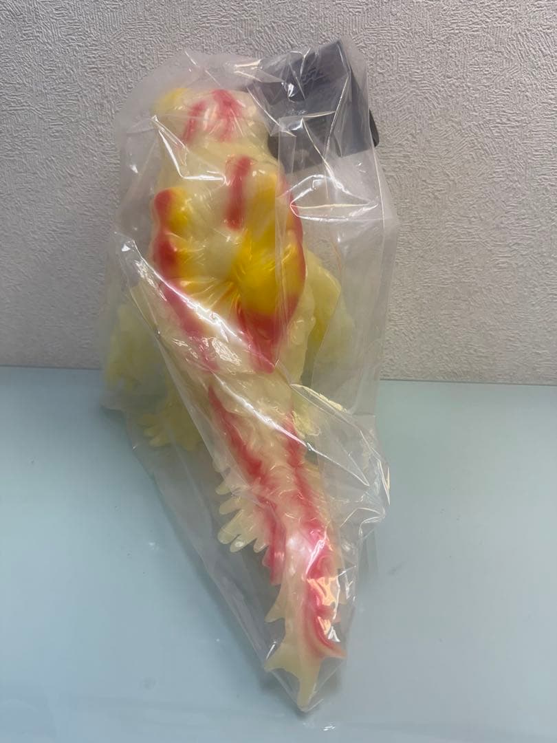 ギガブレイン ジャイアントヘドラ 蓄光 ワンダーフェスティバル 東宝