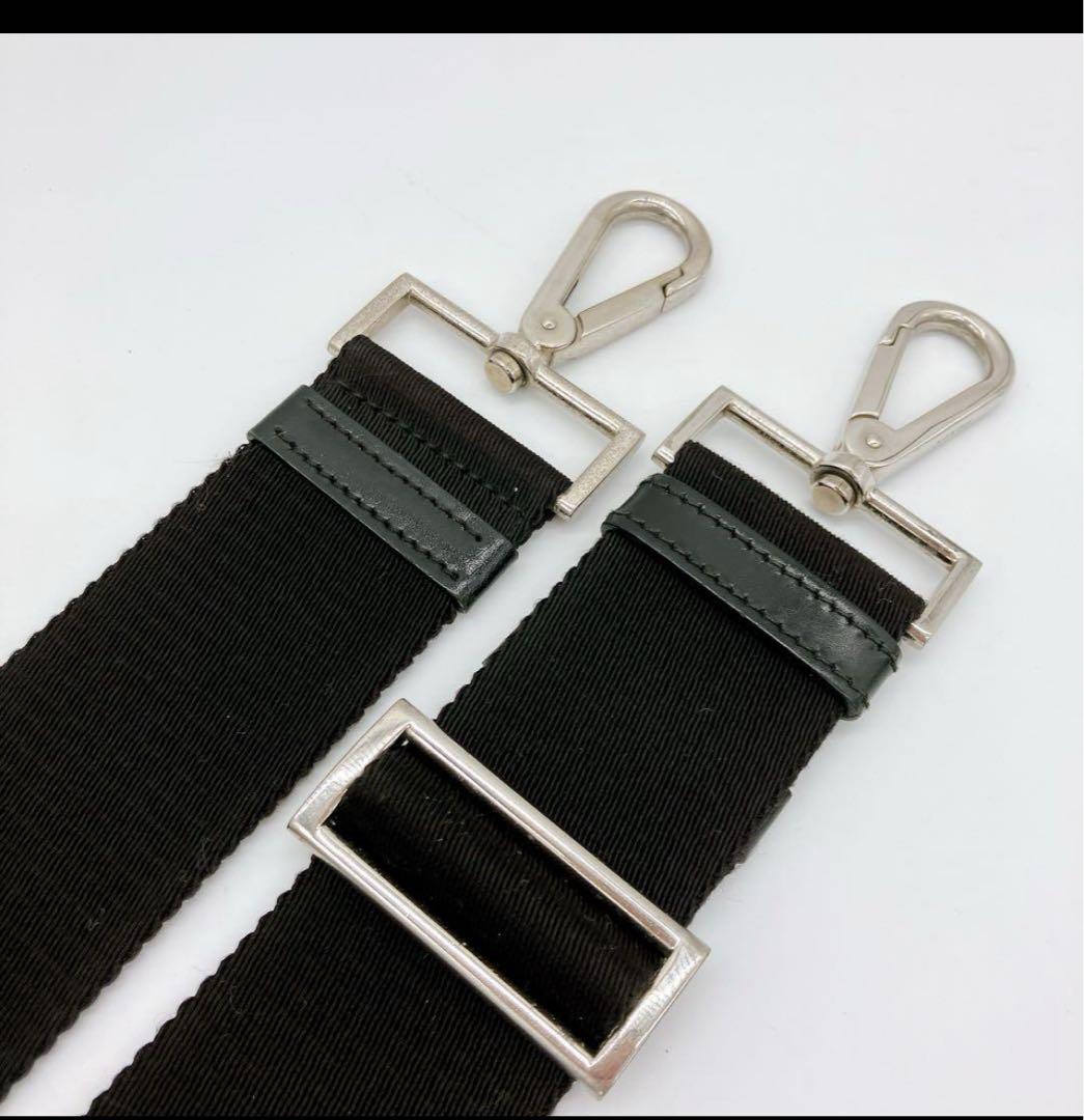 PRADA ブラックナイロンショルダーストラップ