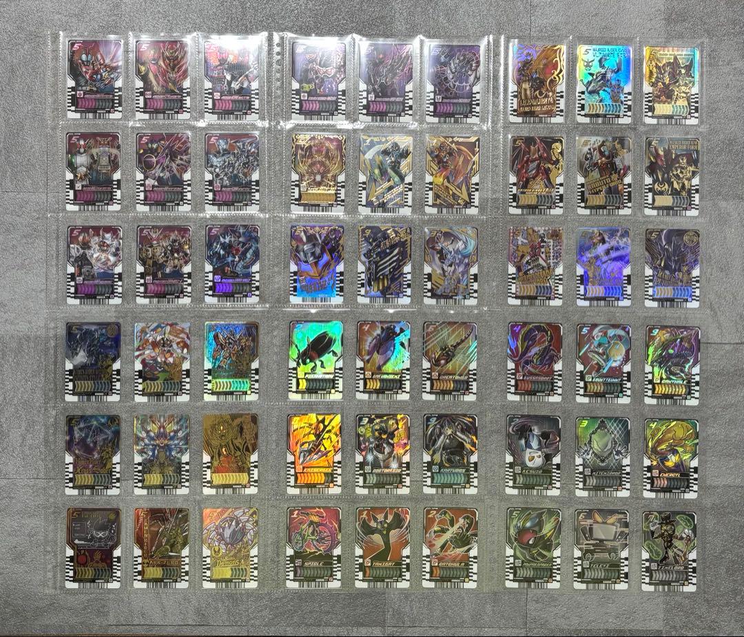 仮面ライダーガッチャード　ライドケミートレカ　　872種類　まとめ売り