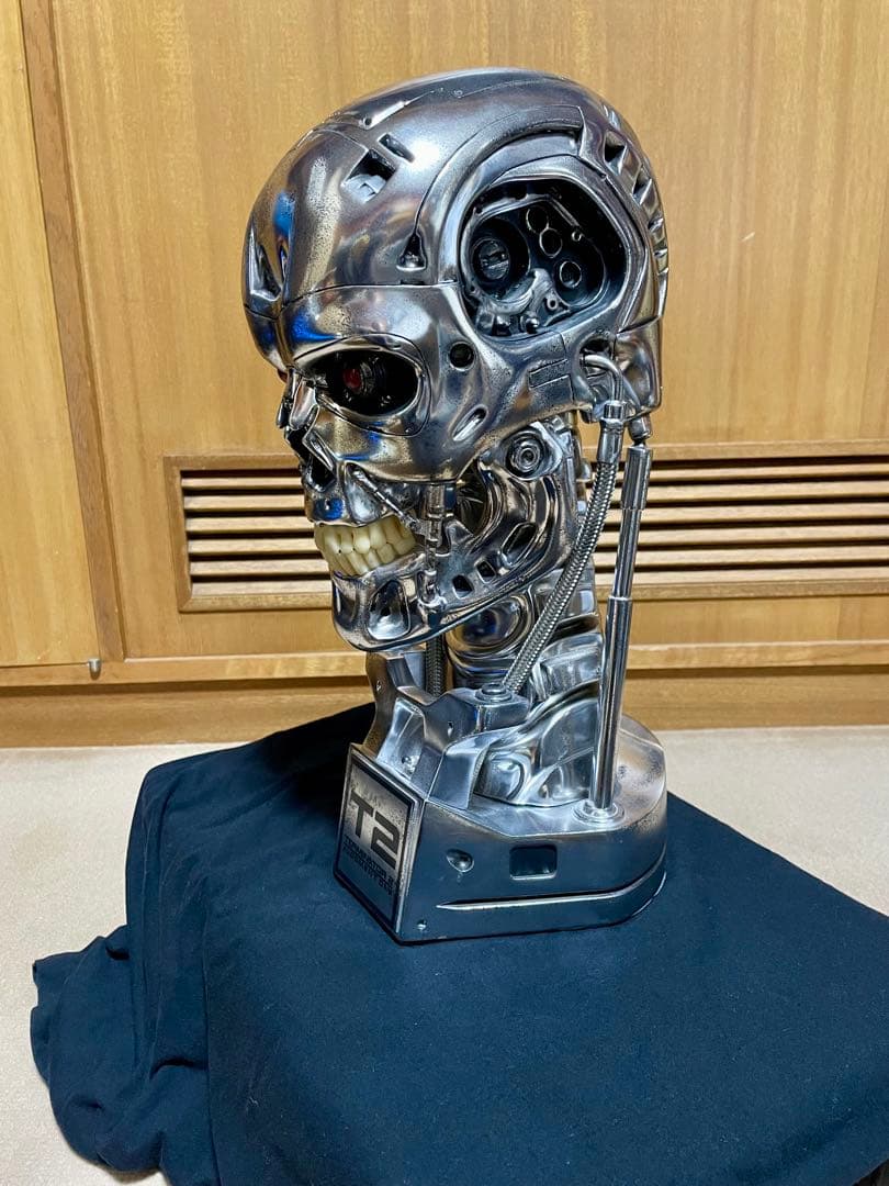 希少】サイドショウ T-800 ターミネーター2 1/1バスト（コンバット版）