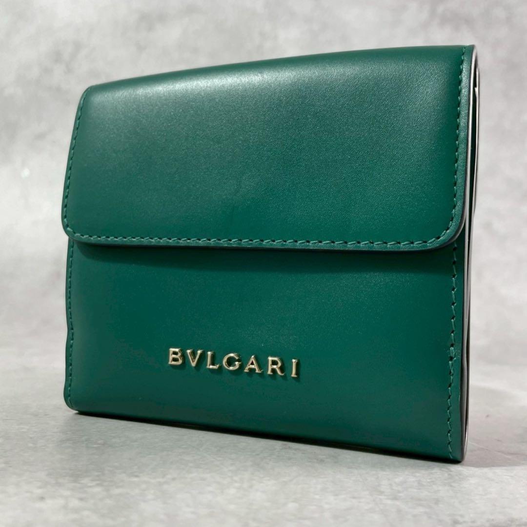 【未使用級】ブルガリ 三つ折り 財布 セルペンティ ロゴ レザー 本革 グリーン