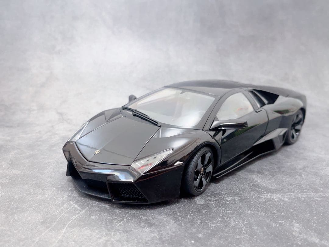AUTOart 1/18 ランボルギーニ Reventon レヴェントン