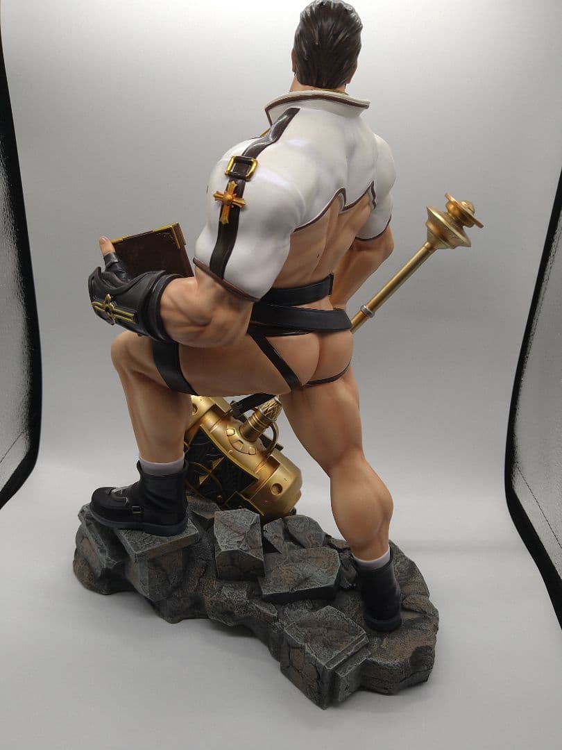 Priest 聖職者のおじさん　Hyperspace studio フィギュア