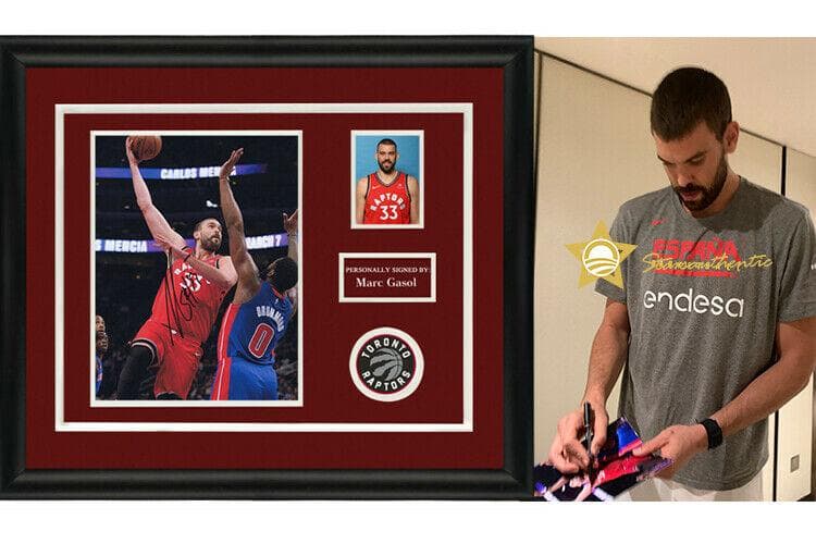 直筆サイン入り写真 マーク・ガソル トロントラプターズ SA鑑定済 直筆サイン入り写真 マーク・ガソル トロントラプターズ SA鑑定済 直筆