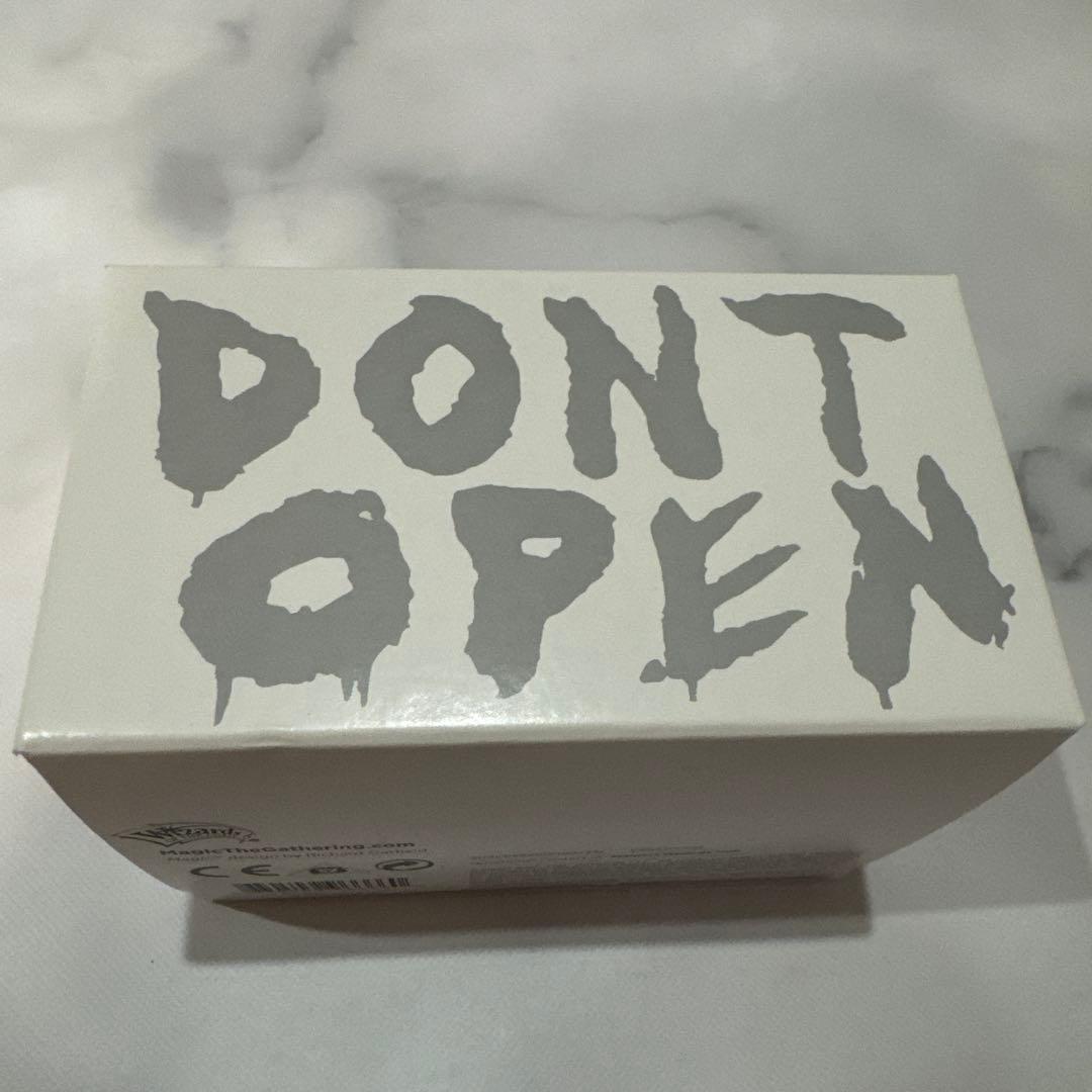 マジック：ザ・ギャザリング foil Secret Lair x The Walking Dead