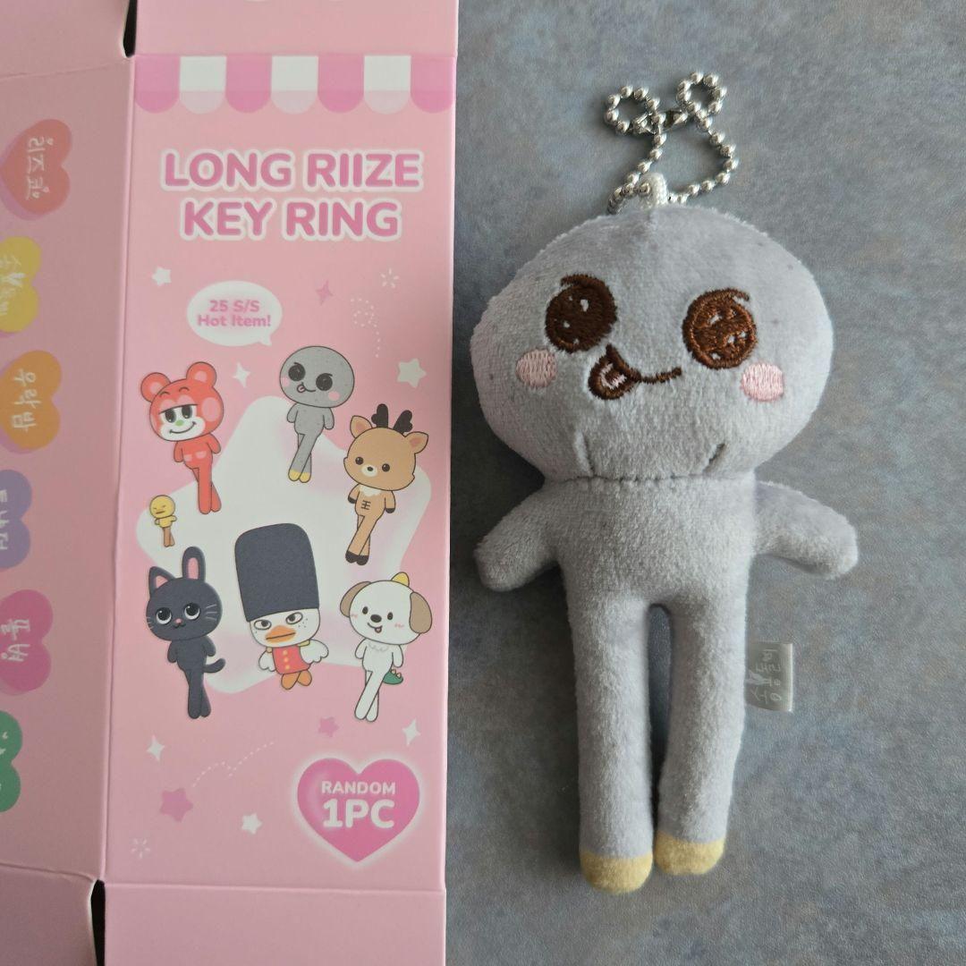 LONG RIIZE KEY RING 足長キーリング ウンソク ソンヨンドリ - メルカリ