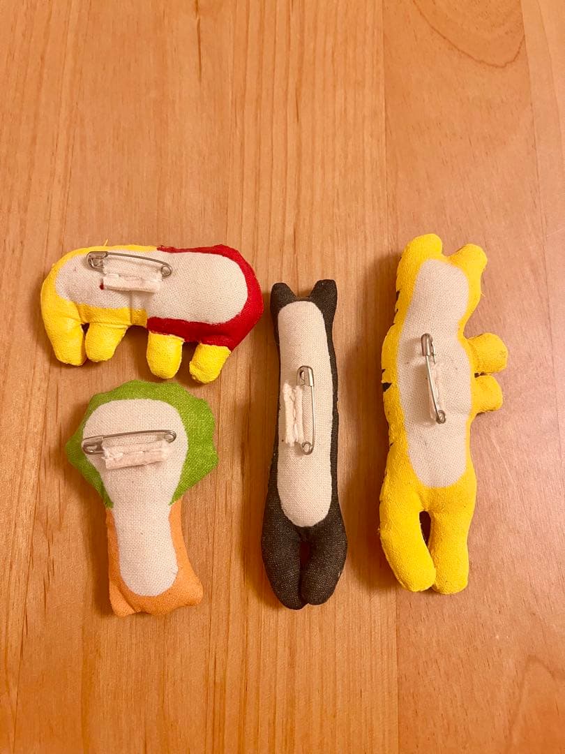 豊永盛人 ブローチ とら くま ライオン りんごの木 知恵の実 エデン 工芸品