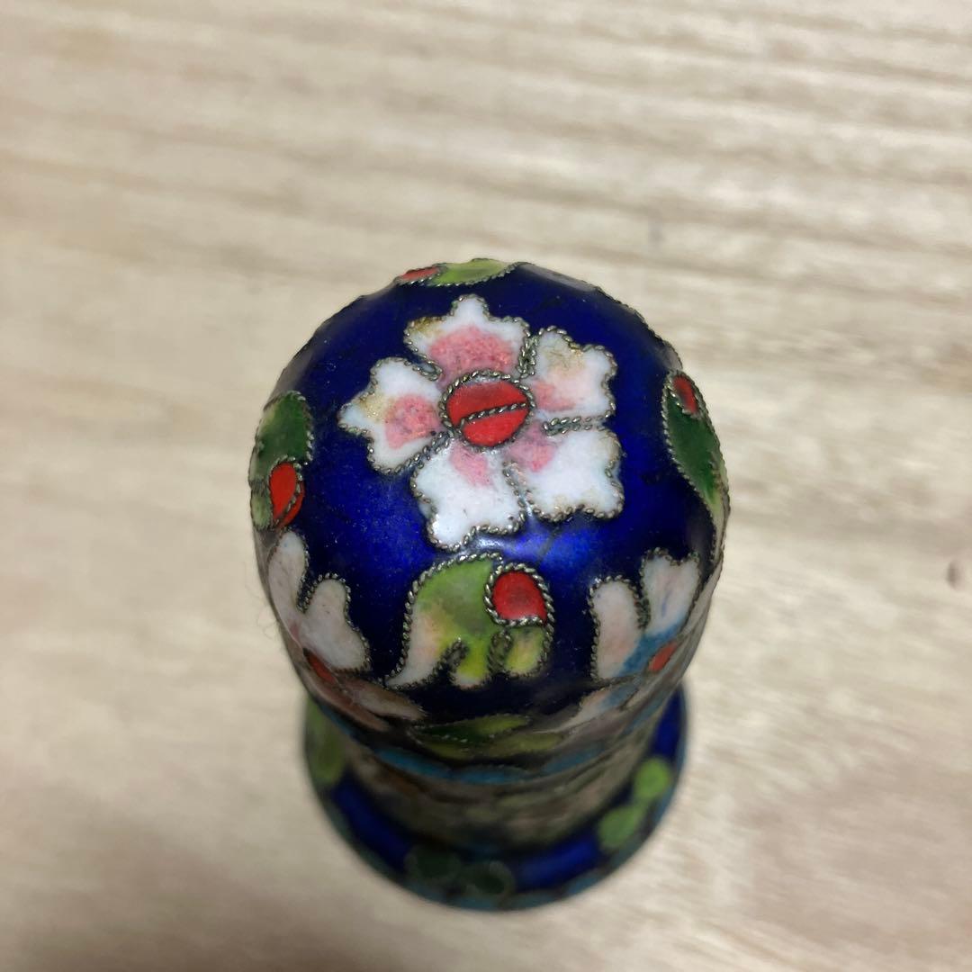 D-4 七宝焼 景泰藍 小物入れ 蓋物 中国古玩 唐物 ミニ容器 花紋 - メルカリ