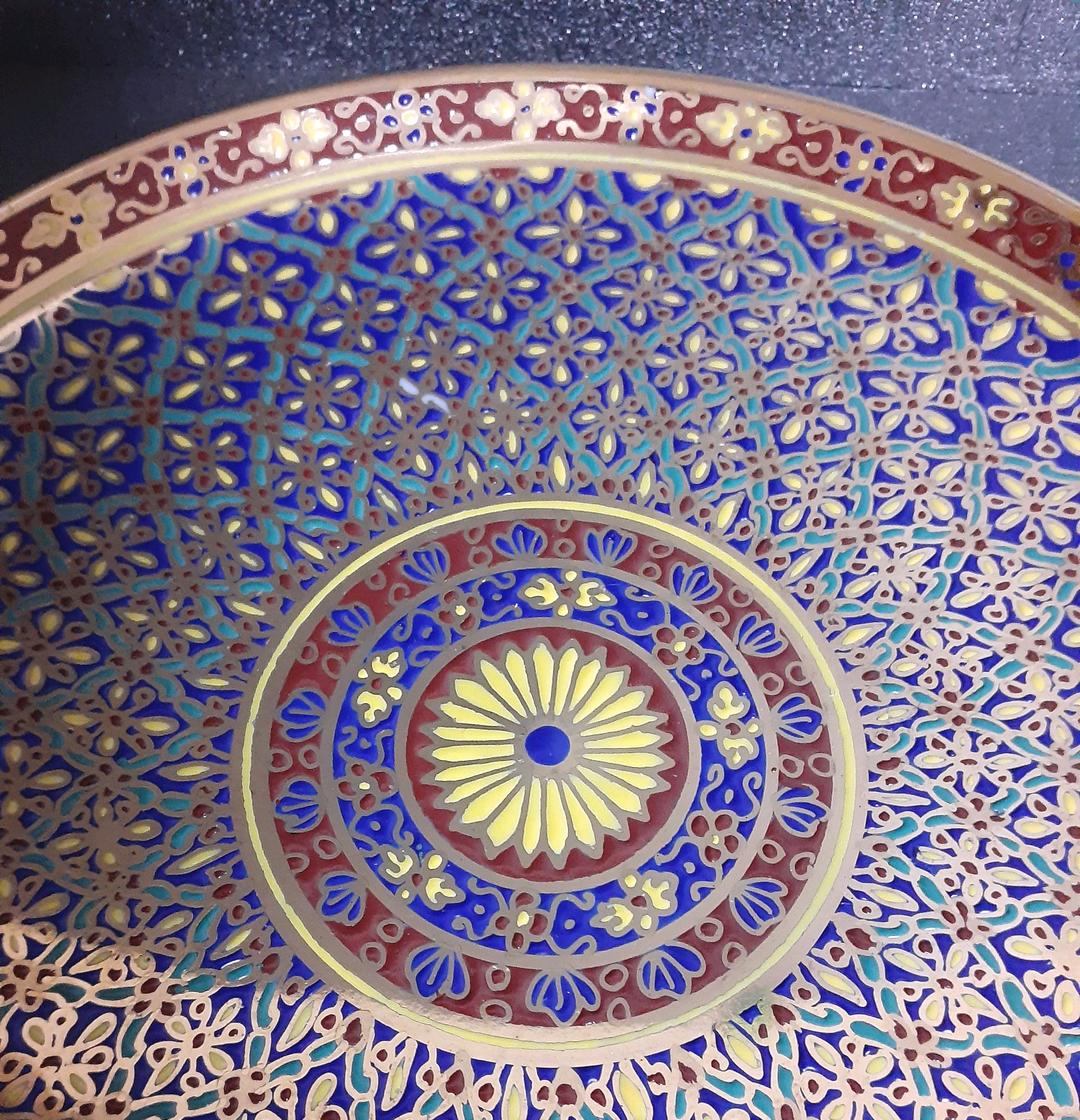 Hand painted in Thailand ハンドペイント 金彩 花文様皿