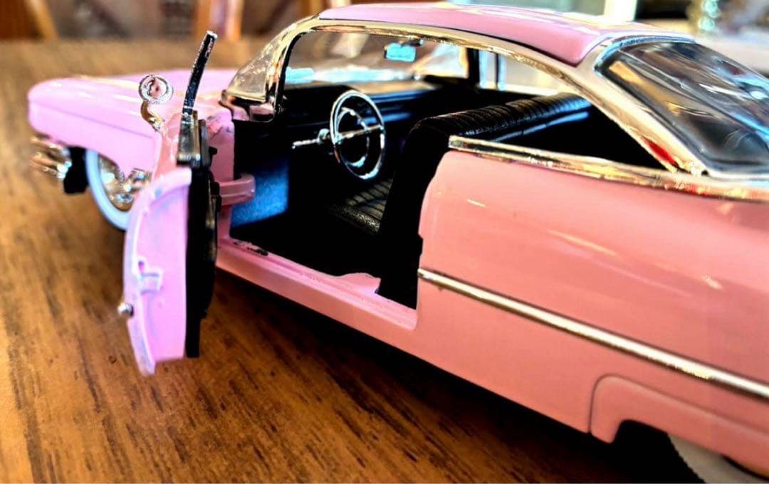 廃盤Jada Toys 1/24 1959 Cadillac ピンクキャデラック