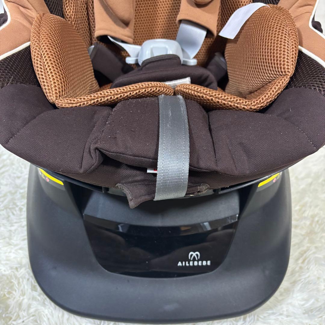 美品　AILEBEBE エールべべ クルットNT2 プラウド チャイルドシート