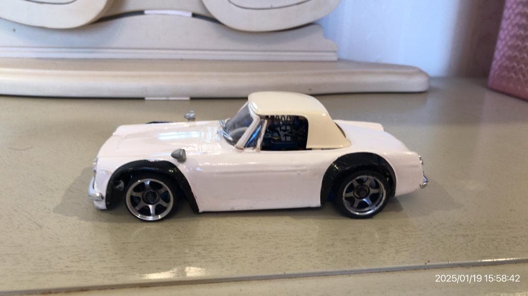 ミニッツ　世界に1台　プラボディ　フェアレディ　アルミタイヤライトマフラーLED