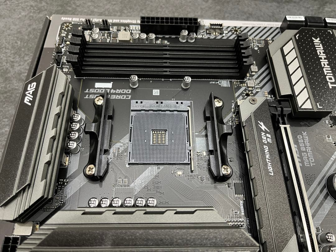 B550 TOMAHAWK, Ryzen7 5700X, メモリ32GBセット 【訳あり】MSI MAG