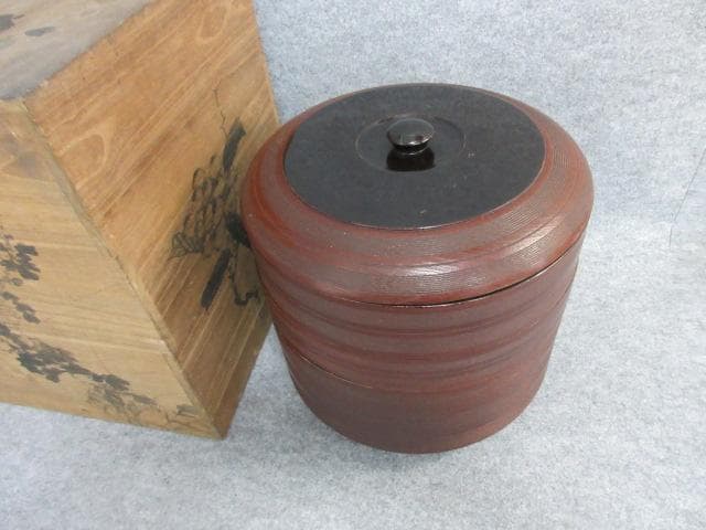 木製ケヤキ三段食籠桐箱付き [B25800]