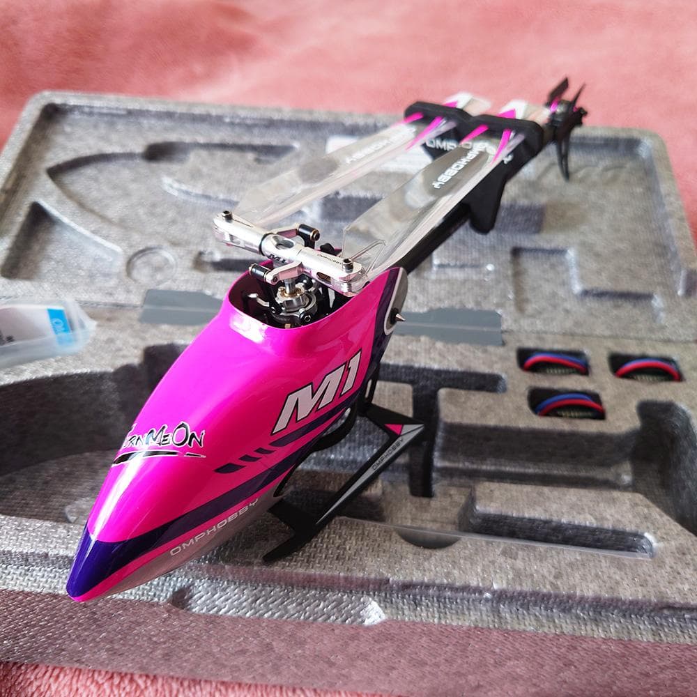 OMPHOBBY M1 ラジコン　シングルローター
