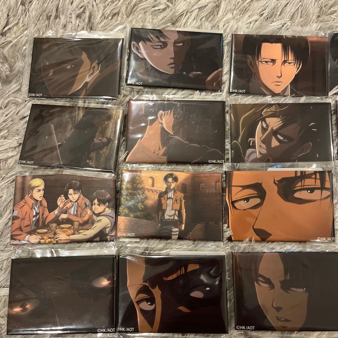 [単品可] 進撃の巨人　百景　リヴァイ　缶バッジ　単品1つ1000円