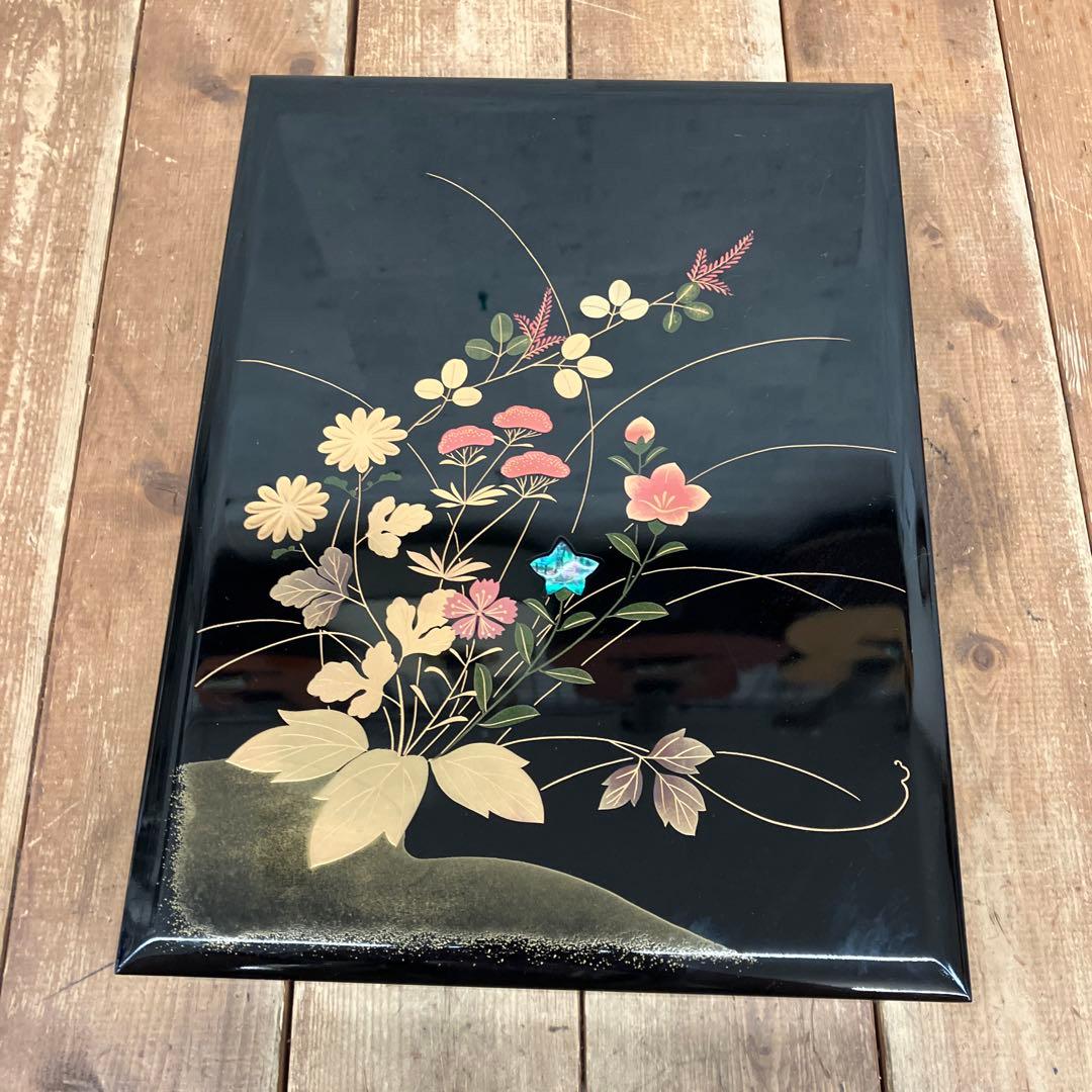 螺鈿唐子硯箱武蔵川建三(貢山)氏作