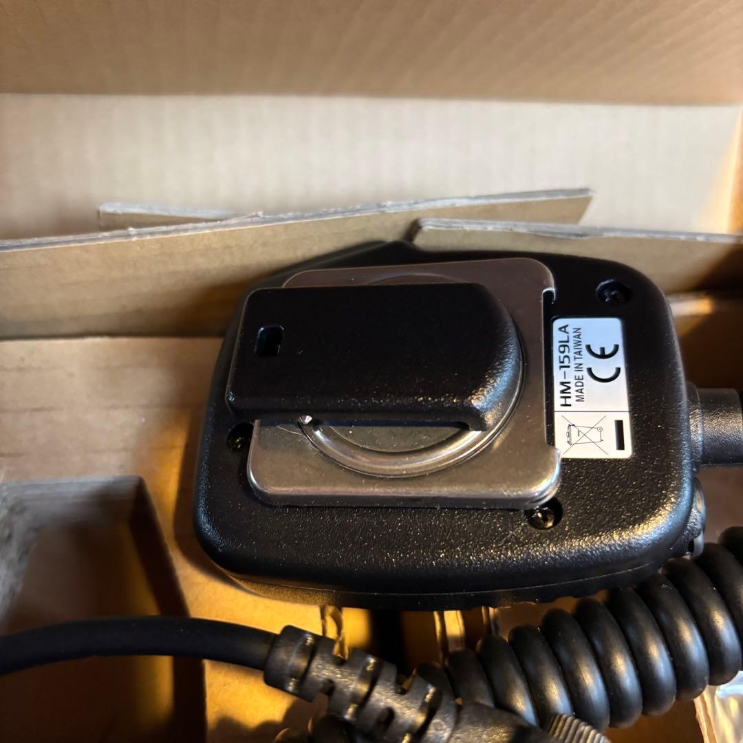 ICOM IC-T10 + HM-159LA トランシーバー