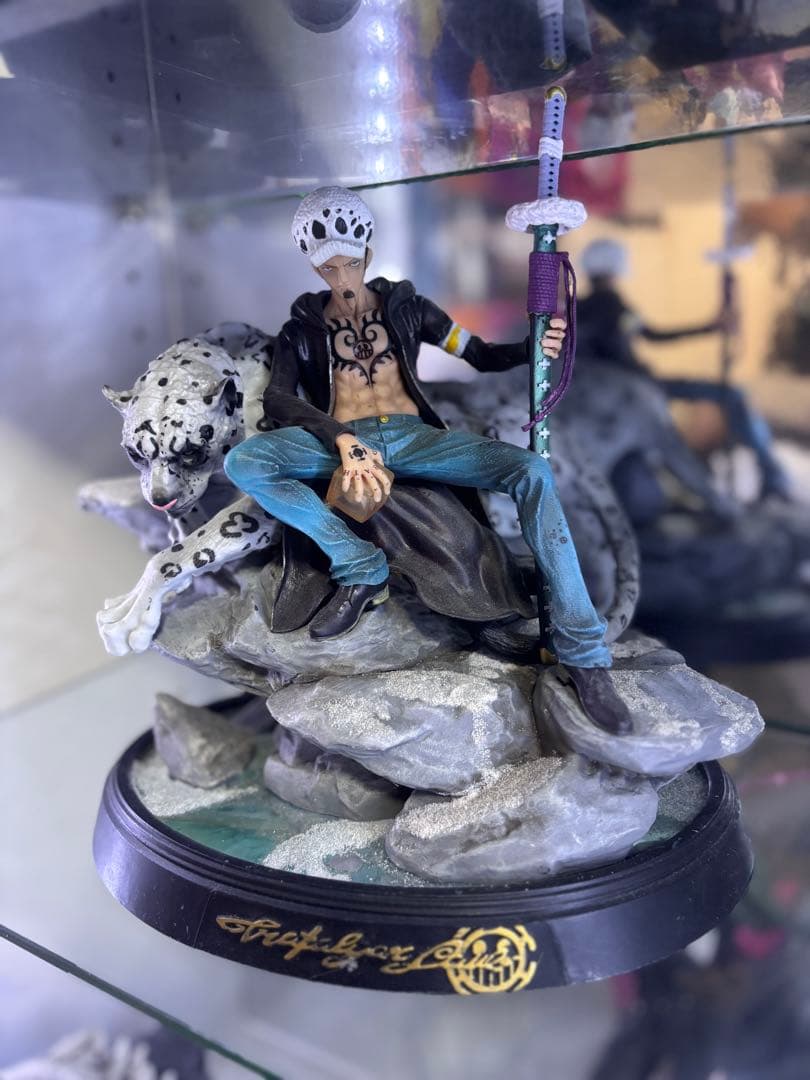 ワンピース Glory ロー 死の外科医 ガレージキット ガレキ スタチュー