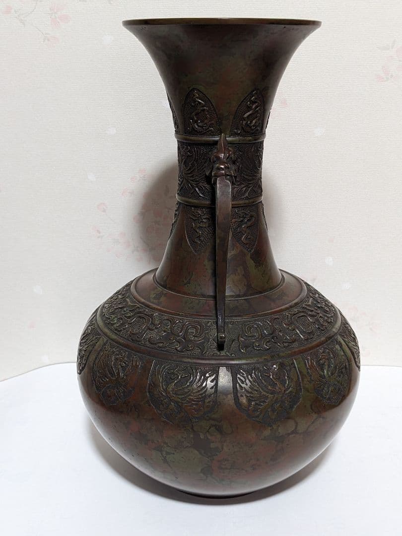 ♦高岡銅器 能作吉秀作 斑銅 鋸歯 鳳凰 饕餮地紋 龍双耳花瓶 花器置物 骨董品