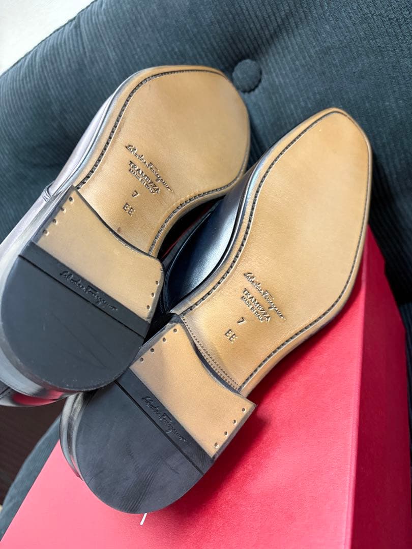 フェラガモ　ドレスシューズ