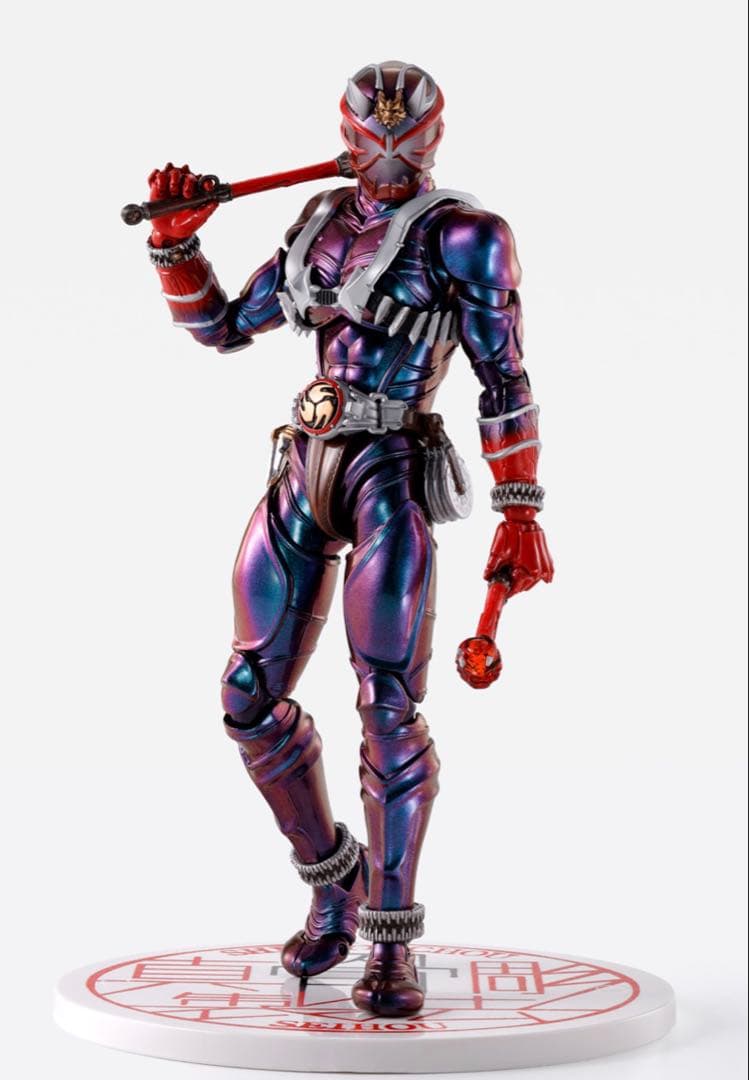 【未使用】S.H.Figuarts（真骨彫） 仮面ライダー響鬼 ライダーフォーム