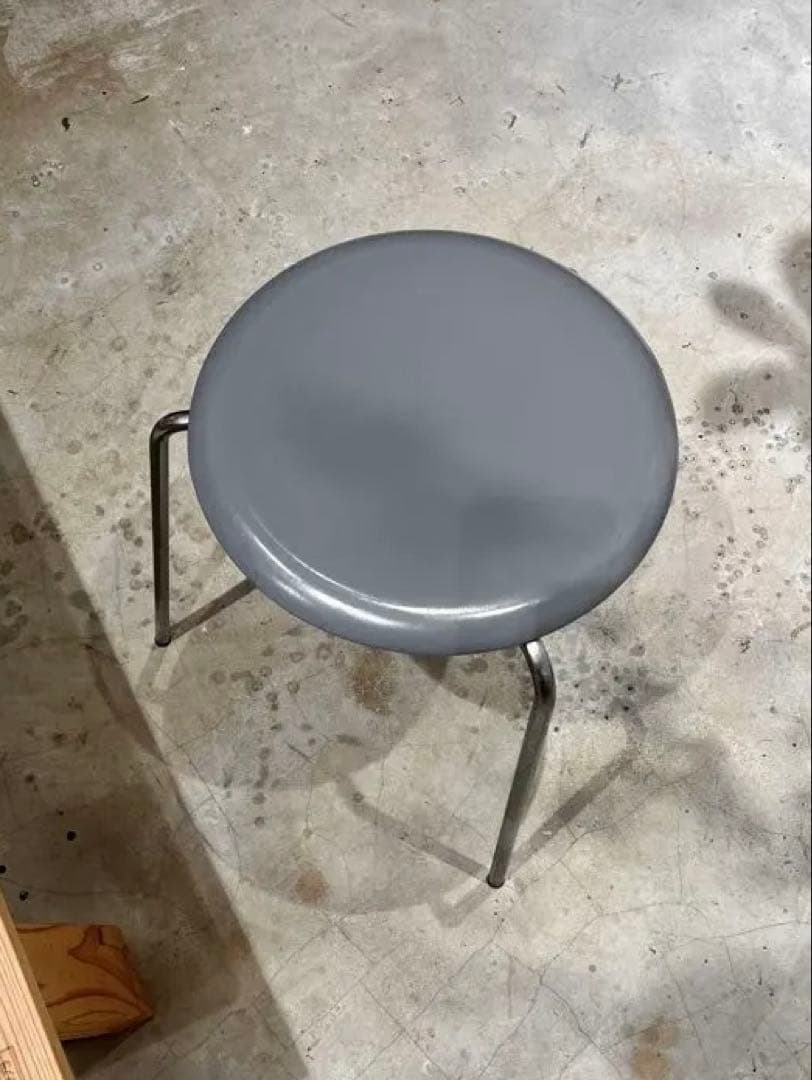 Arne Jacobsen 3170 FRITZ HANSEN グレー