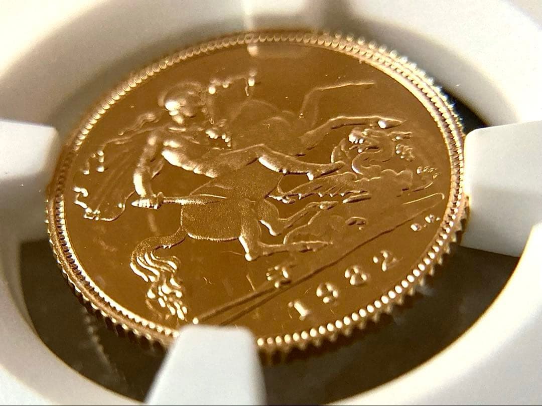 NGC PF69 1/2ソブリン 金貨 1983 イギリス 1984 エリザベス2世 1/2