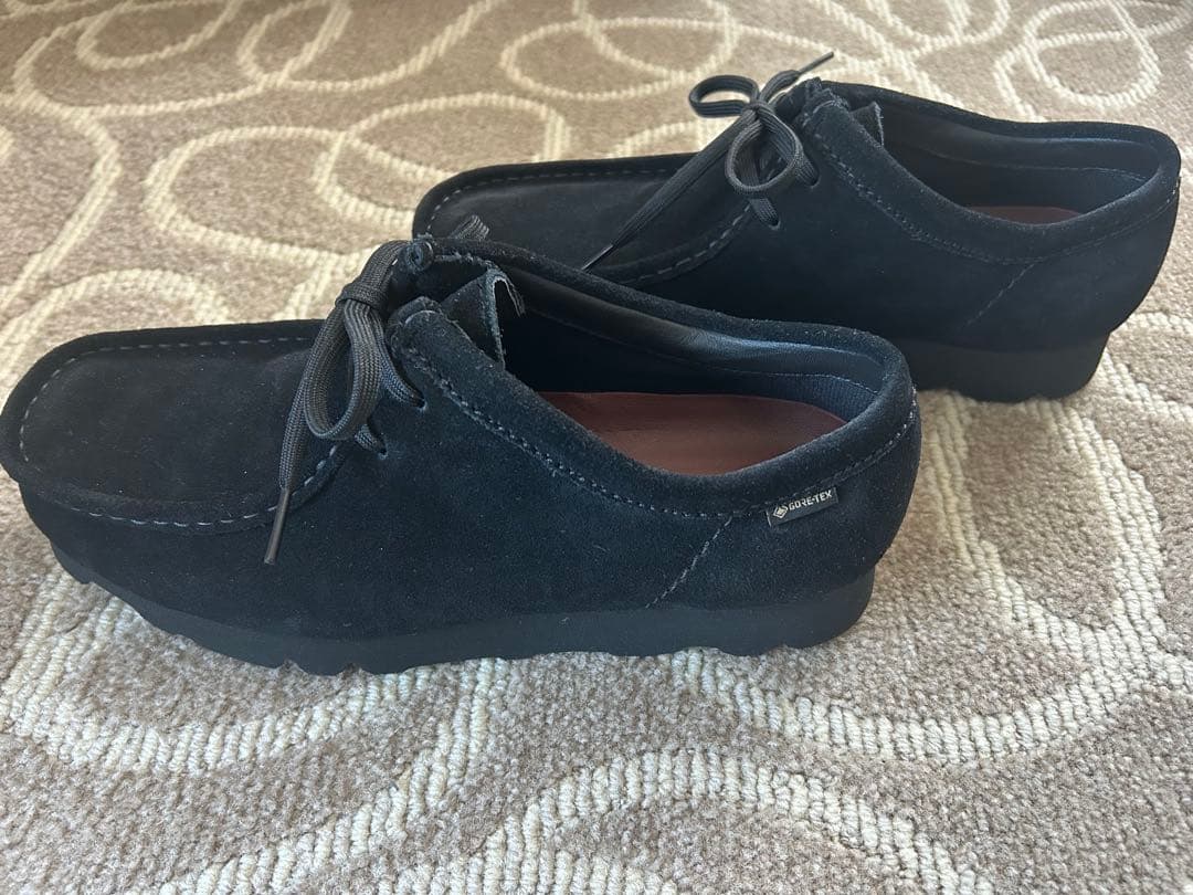 靴 Clarks Wallabee GTX